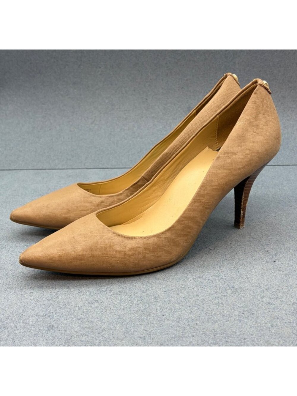 Michael Kors Heels USED AS IS Size 9 Tan Pointed-Toe Gold Damaged Inner Sole Toe